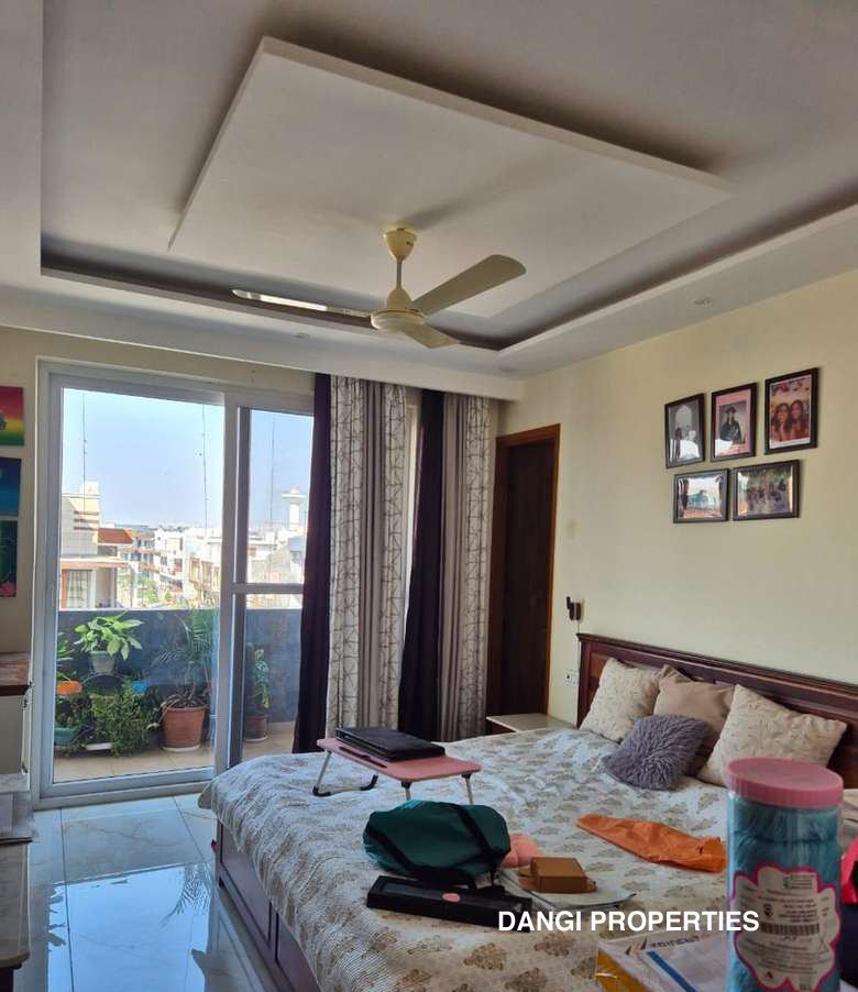 4+ Bds – 4+ Ba – 3300 ft2