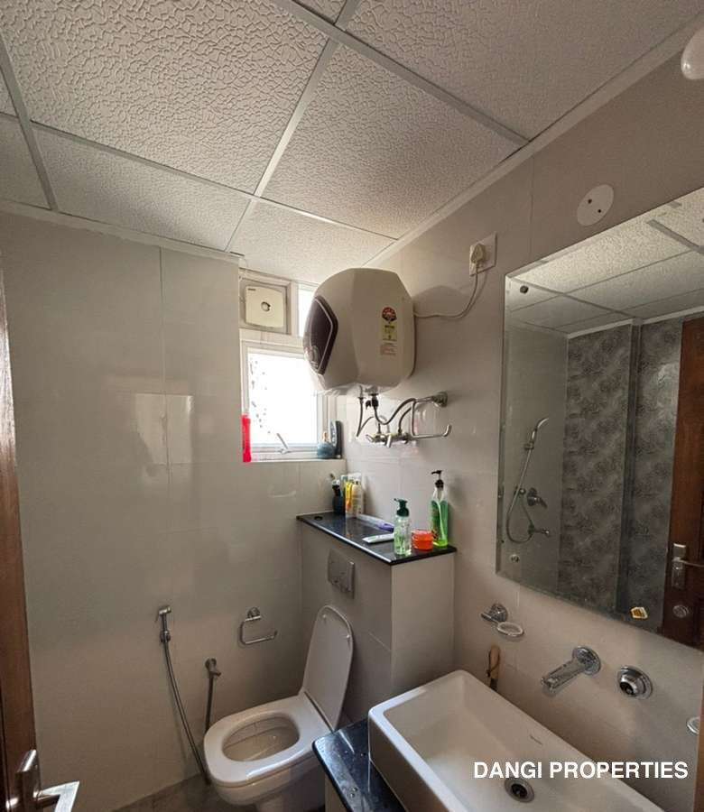 3 Bds – 2 Ba – 1420 ft2